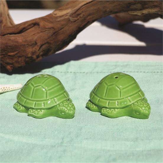 Sea Turtle Salt & Pepper Set - The Downtown Dachshund