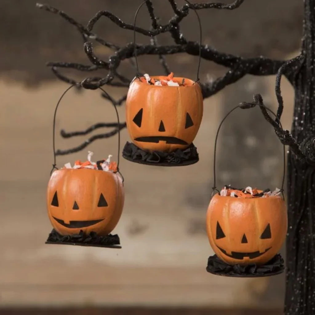 Pumpkin Bucket Mini 3/A - The Downtown Dachshund