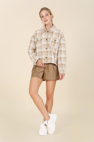Plaid short shacket with pockets 2 Colors Available - The Downtown Dachshund